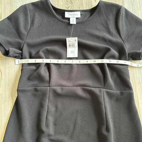 NWT Motherhood Maternity Black Textured Short Sleeved Dress Size Medium - Picture 4 of 8